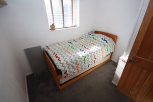 Photo 7- click for photo gallery